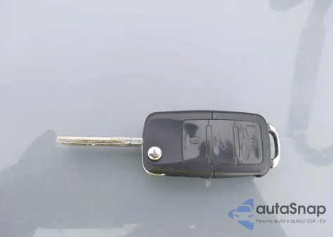 2006 Volkswagen Jetta 2.5 из США, поврежденный, VIN 3VWSF71K76M637311